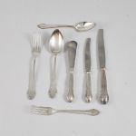 587859 Cutlery set